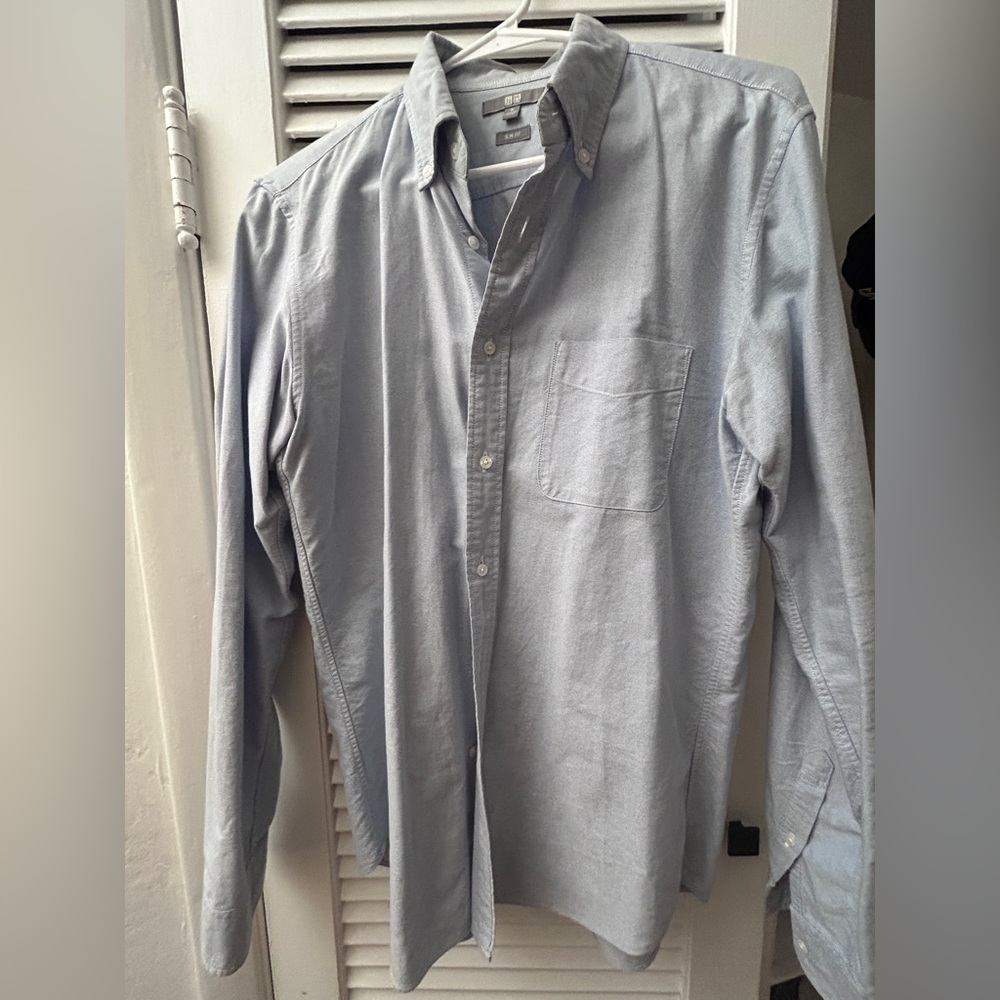 Uniqlo shirt